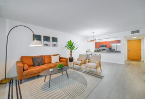Condo with Panoramic City Views in Brickell
